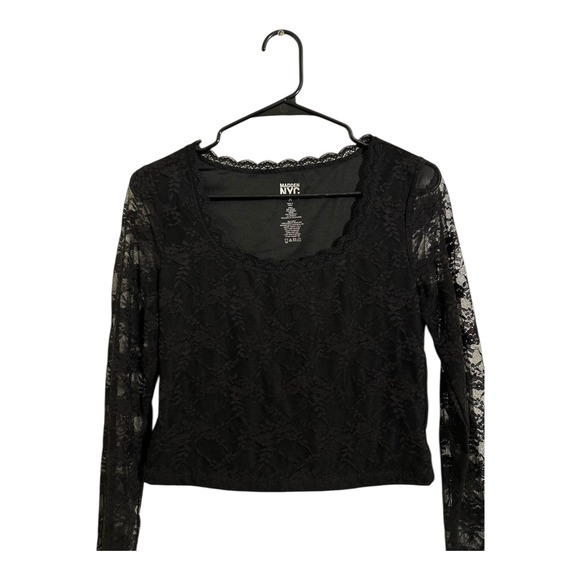Madden Nyc Tops - Madden NYC Black Floral Lace Scoop Neck Long Sleeve Crop Top Women's Size M